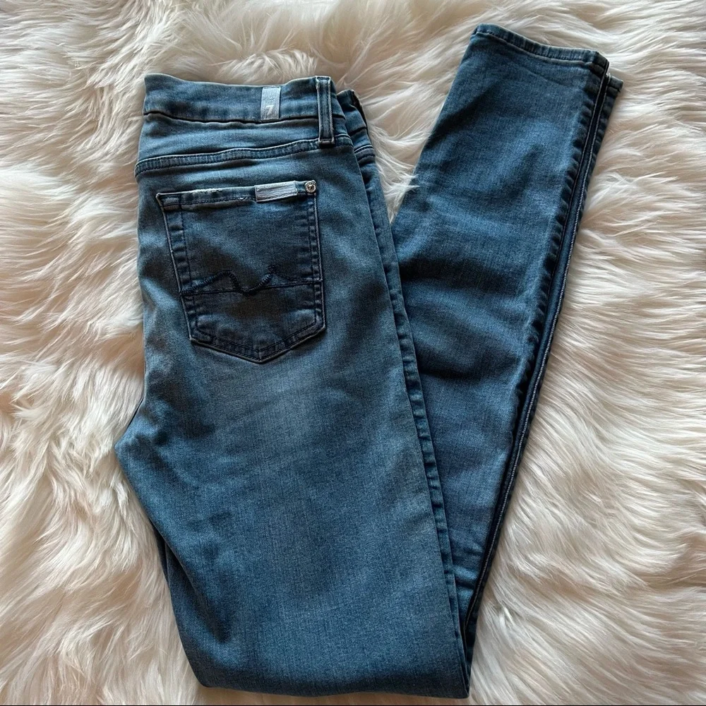 •SOLD•7 For All Mankind Skinny Jeans Size 26 - Picture 2 of 10